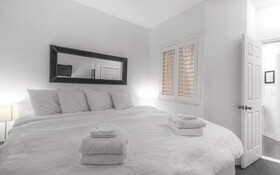 PGA Village 7 Room Golf Resort Villa by American Vacation Living