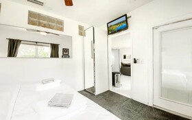 PGA Village 7 Room Golf Resort Villa by American Vacation Living