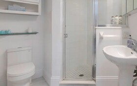 PGA Village 7 Room Golf Resort Villa by American Vacation Living