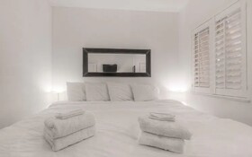 PGA Village 7 Room Golf Resort Villa by American Vacation Living