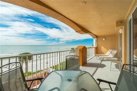 La Contessa Condominiums
