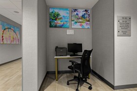 Hampton Inn & Suites Ruskin I-75