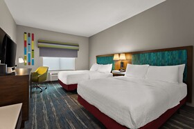 Hampton Inn & Suites Ruskin I-75