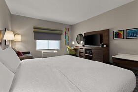 Hampton Inn & Suites Ruskin I-75