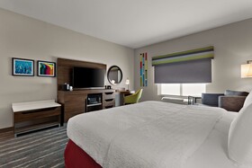 Hampton Inn & Suites Ruskin I-75