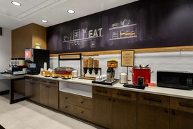 Hampton Inn & Suites Ruskin I-75