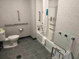 Hampton Inn & Suites Ruskin I-75