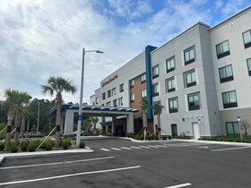 Hampton Inn & Suites Ruskin I-75