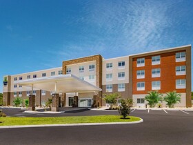 Holiday Inn Express & Suites Ruskin