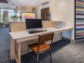 Holiday Inn Express & Suites Ruskin