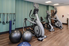 Holiday Inn Express & Suites Ruskin