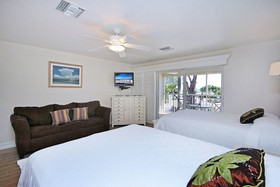 Island Inn