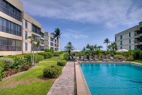 Kings Crown Condominiums