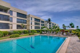 Kings Crown Condominiums