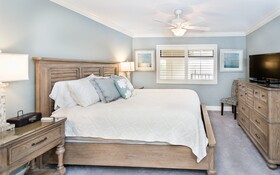 Kings Crown Condominiums