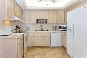 Kings Crown Condominiums