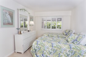 Kings Crown Condominiums