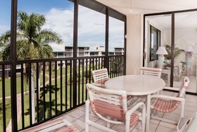 Loggerhead Cay Condominiums