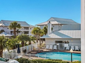 Beachside Villas by Panhandle Getaways