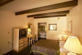 Golden Host Resort
