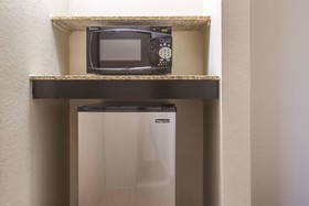 Comfort Inn & Suites Sarasota I75