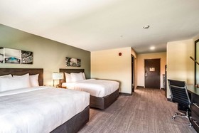 MainStay Suites Sarasota I-75