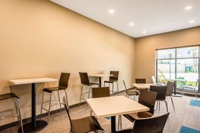 MainStay Suites Sarasota I-75