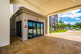MainStay Suites Sarasota I-75