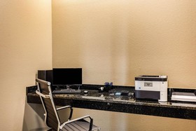 MainStay Suites Sarasota I-75