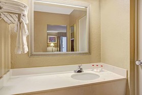 Ramada by Wyndham Sarasota Waterfront