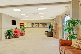Ramada by Wyndham Sarasota Waterfront