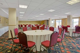 Ramada by Wyndham Sarasota Waterfront