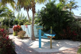 Siesta Key Palms Hotel