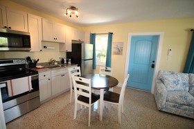 Siesta Key Palms Hotel