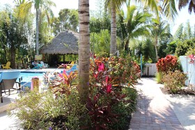 Siesta Key Palms Hotel