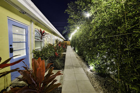 Siesta Key Palms Hotel