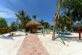 Siesta Key Palms Hotel
