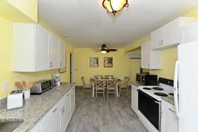 Siesta Key Palms Hotel