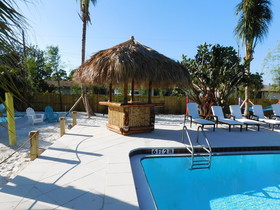 Siesta Key Palms Hotel