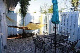 Siesta Key Palms Hotel