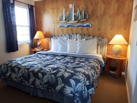 Davis House Inn