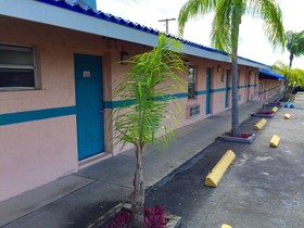 Budget Inn