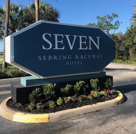 Seven Sebring Raceway Hotel