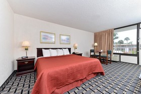 Magnuson Grand Sebring North