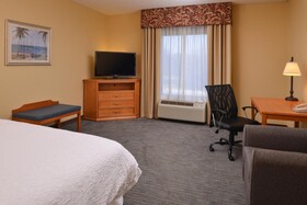 Hampton Inn & Suites Tampa-East