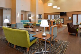 Hampton Inn & Suites Tampa-East