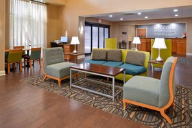 Hampton Inn & Suites Tampa-East