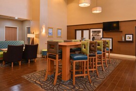 Hampton Inn & Suites Tampa-East