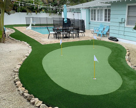 Rad's Cozy Cottage on Canal