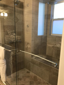 Rad's Cozy Cottage on Canal